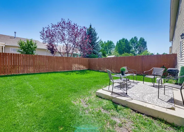 Inviting Townhome ~ 4 Mi To Downtown Сasa de vacaciones