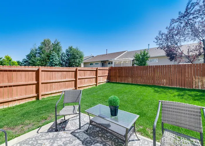 Сasa de vacaciones Inviting Townhome ~ 4 Mi To Downtown Cheyenne